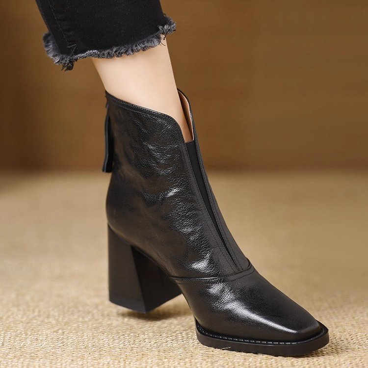 Vienna Retro Ankle Boots
