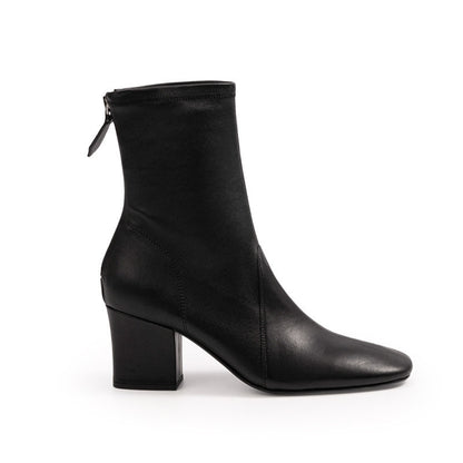 Windsor Gold-Buckle Boots